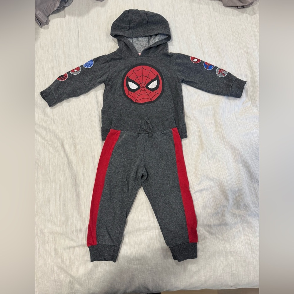 Marvel Spider-Man Gray and Red Hoodie and pants Set